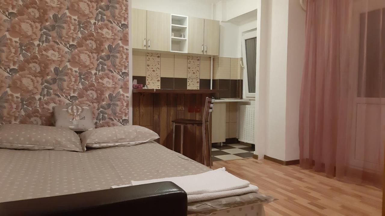 Studio Timpuri Noi 50 Bucarest Extérieur photo
